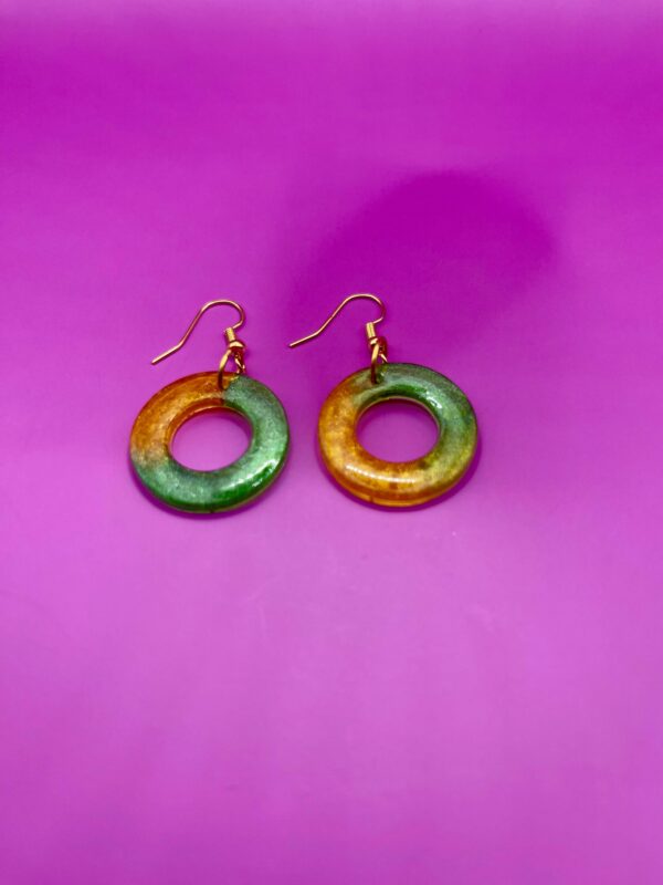 Emerald Glow Hoop Earrings