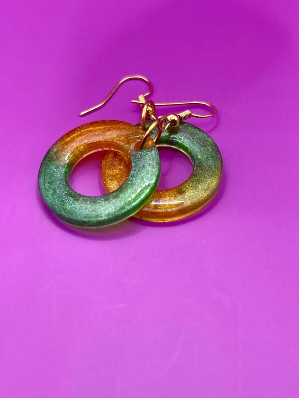 Emerald Glow Hoop Earrings